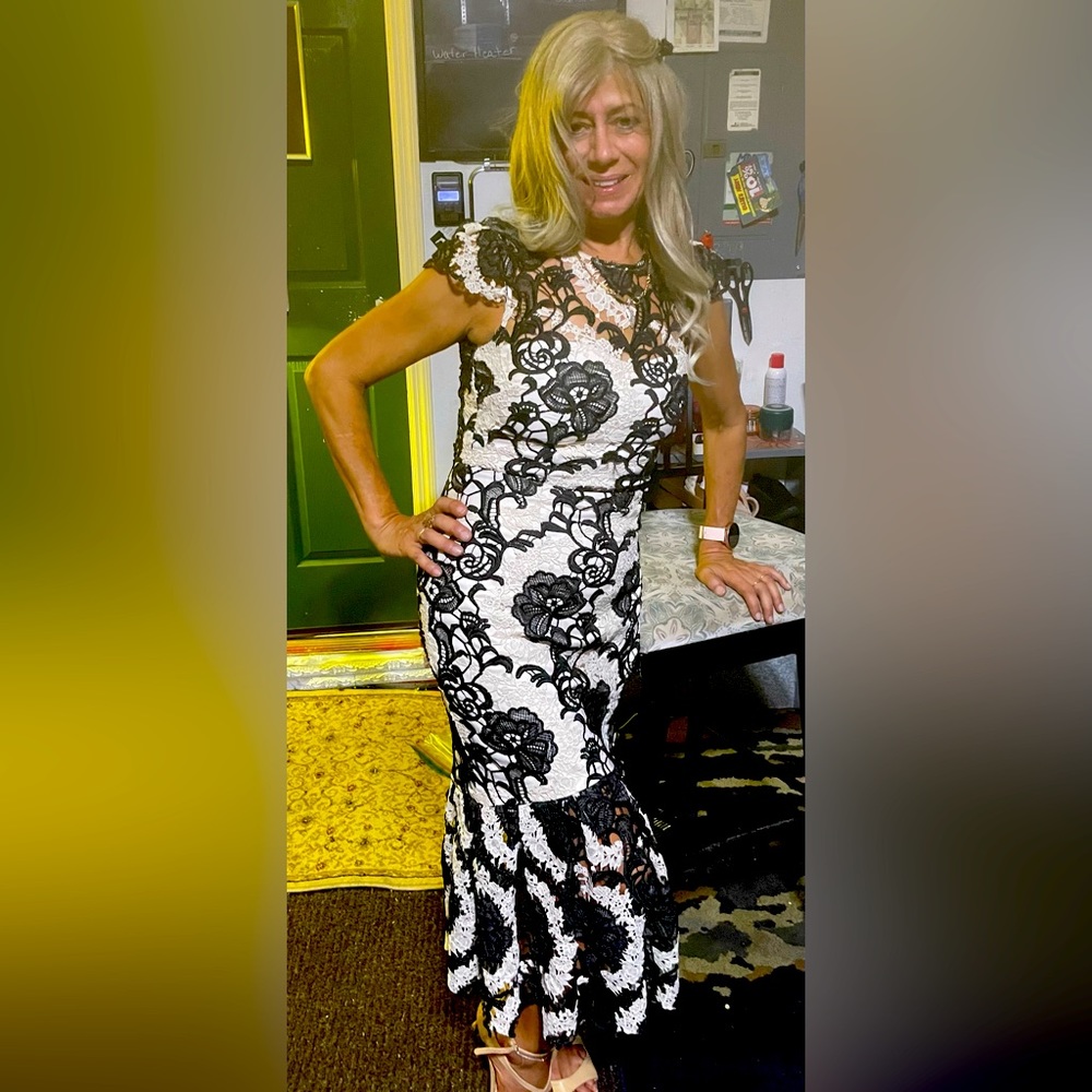 Antonio Melani Nico lace ruffle midi dress